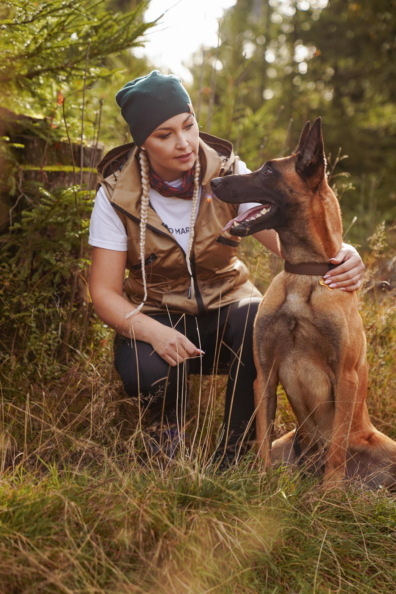 Kurtka / kamizelka treningowa damska Perro Marshall złota